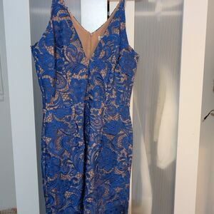 Blue and Gold Sleeveless V-Neck Sheath Dress